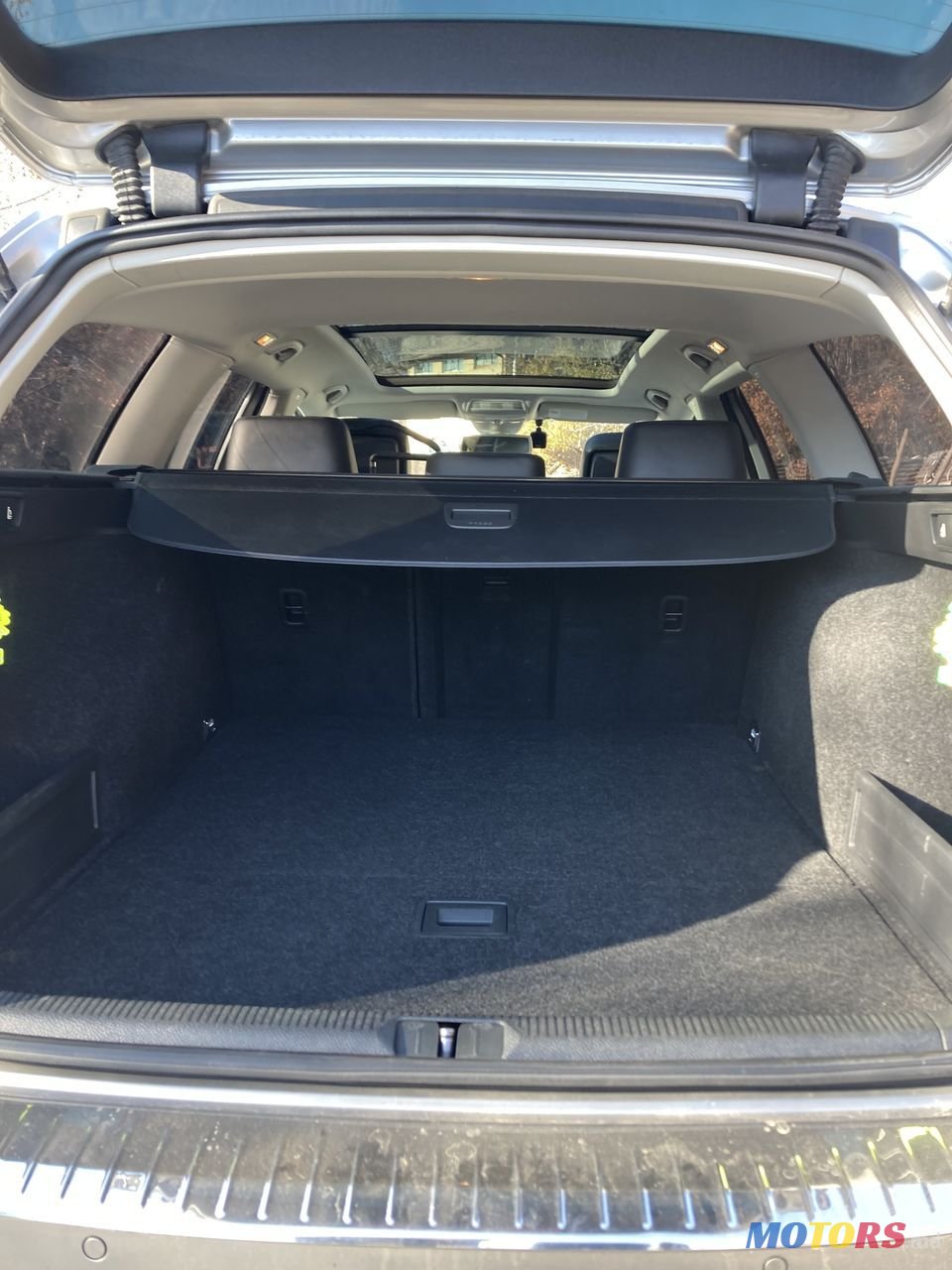 2012' Volkswagen Passat photo #5