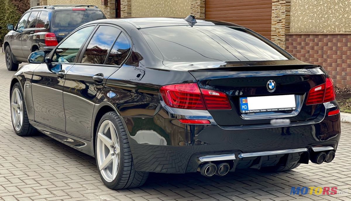 2014' BMW 5 Series photo #5