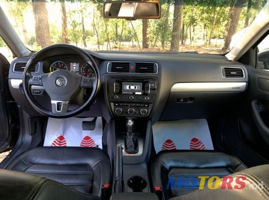 2013' Volkswagen Jetta photo #6