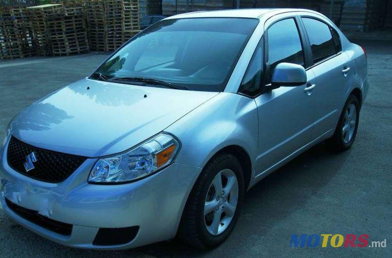 2011' Suzuki SX4 photo #1