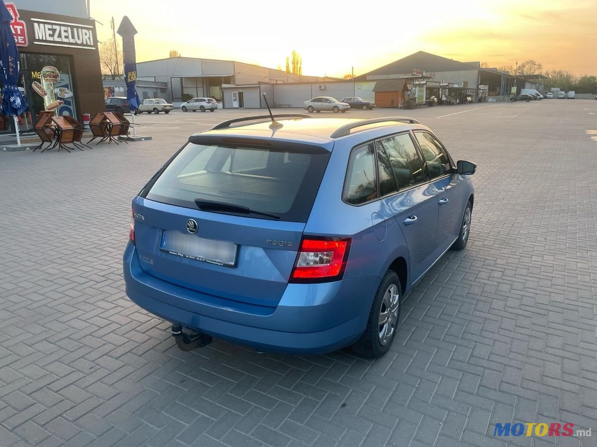 2017' Skoda Fabia photo #3