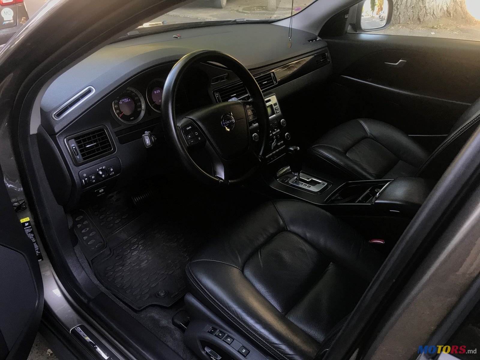 2009' Volvo XC70 photo #5