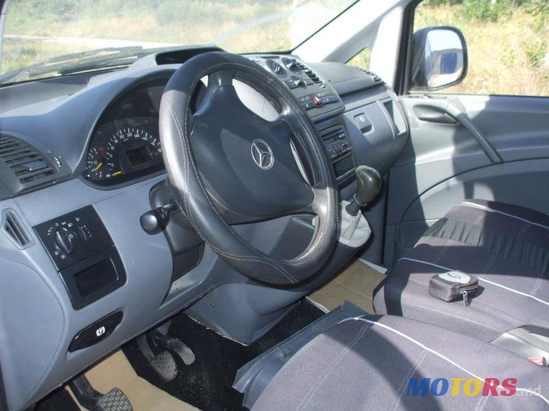 2006' Mercedes-Benz Vito photo #2