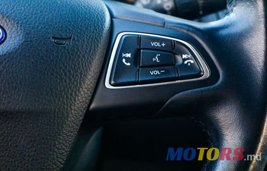 2016' Ford Focus photo #6