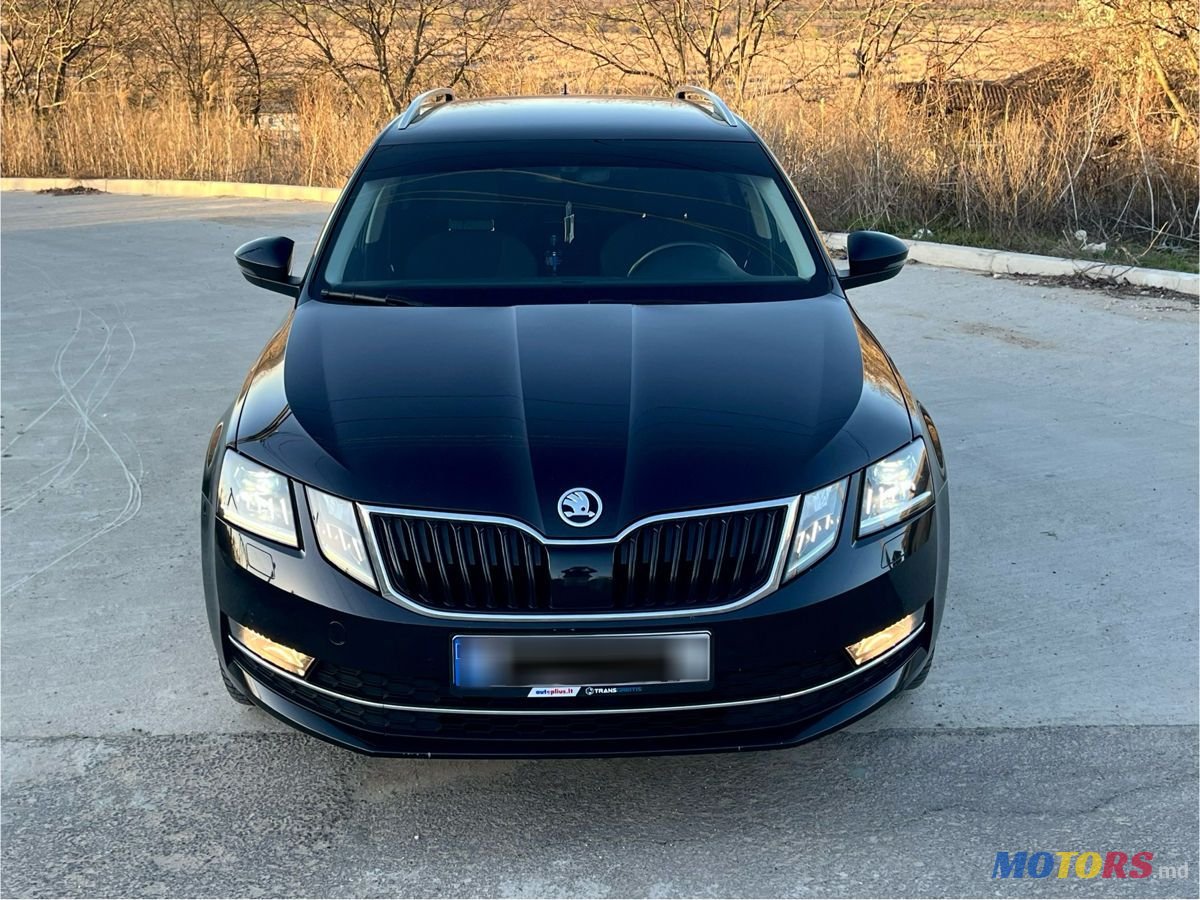 2019' Skoda Octavia photo #2