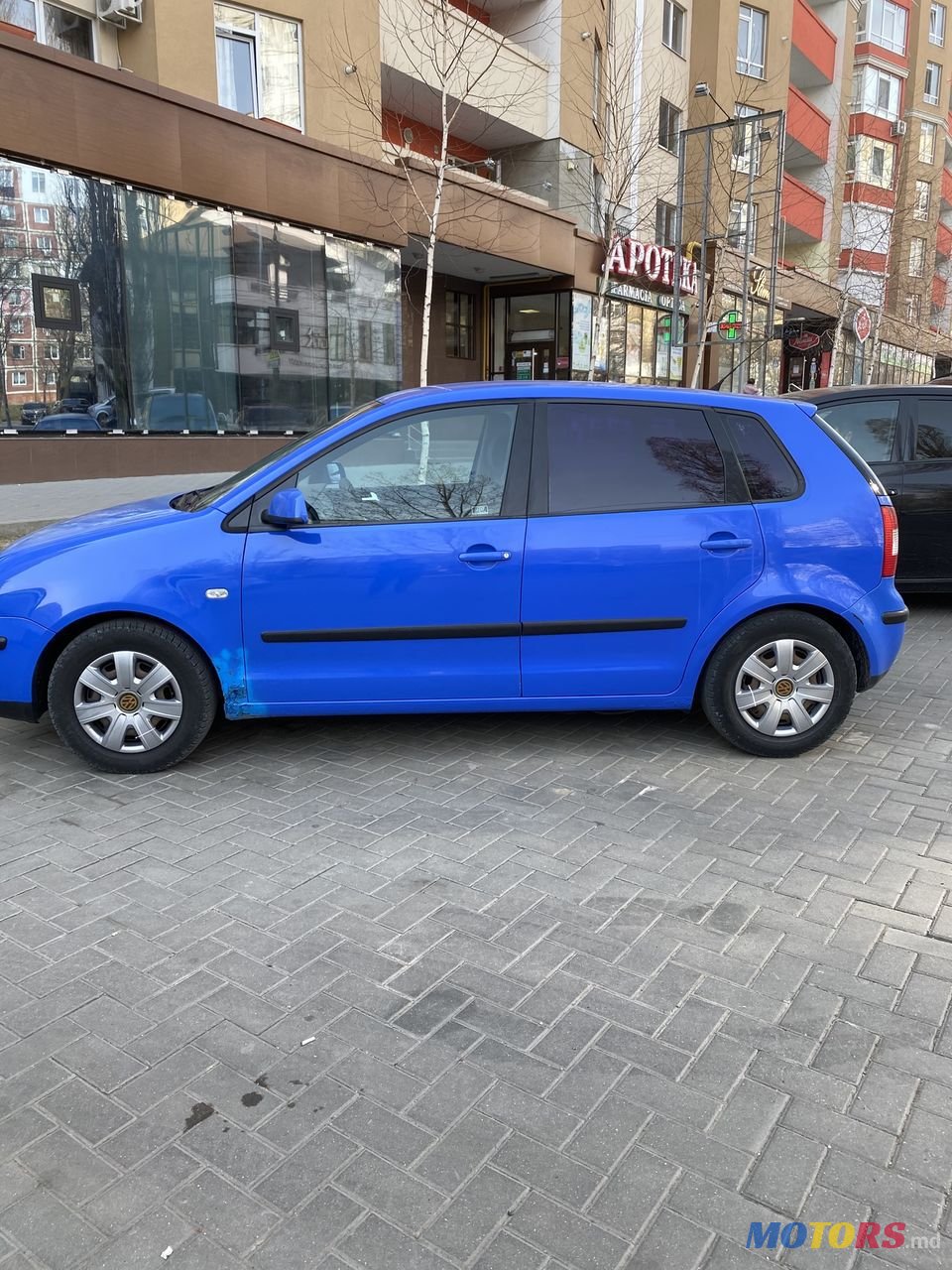 2002' Volkswagen Polo photo #1