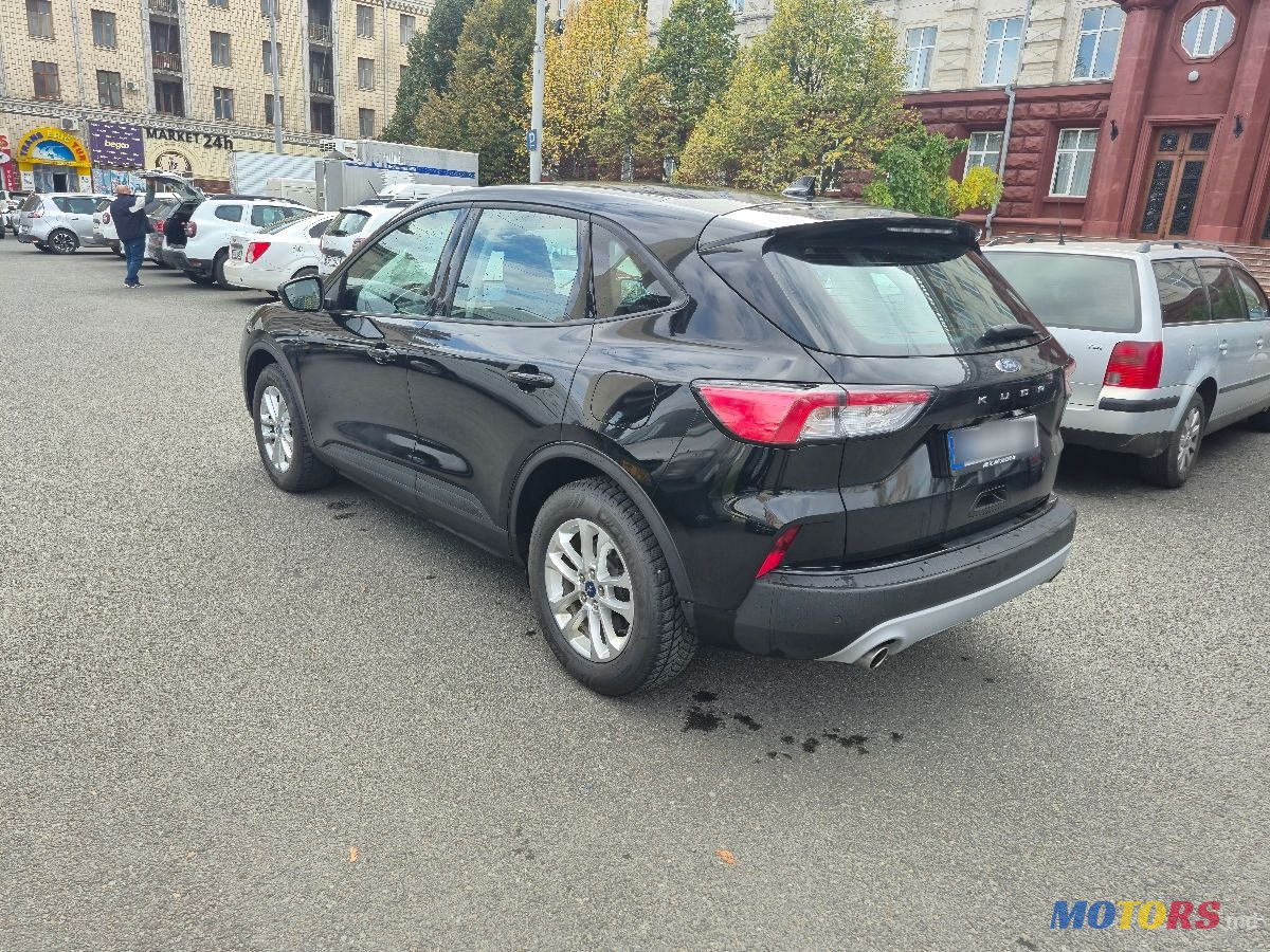 2021' Ford Kuga photo #4