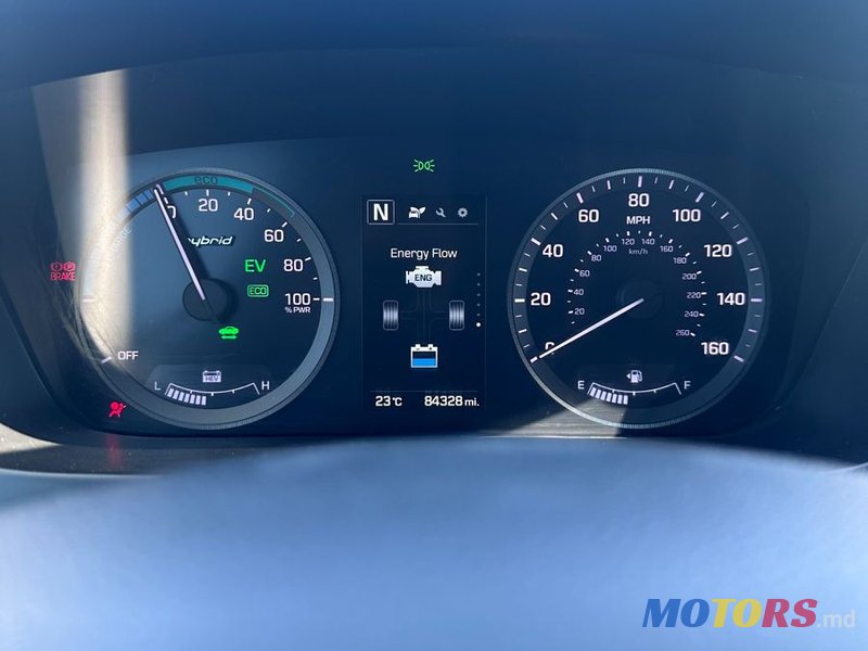 2016' Hyundai Sonata photo #6