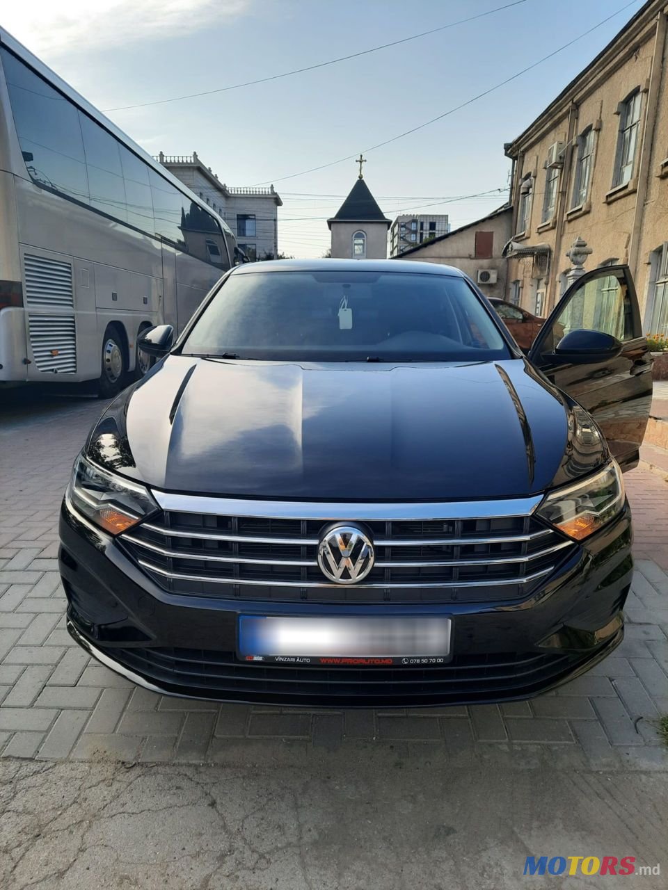 2019' Volkswagen Jetta photo #2