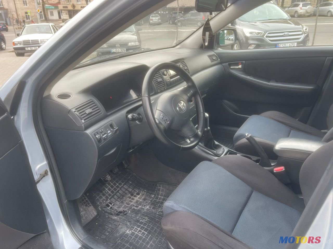 2005' Toyota Corolla photo #5