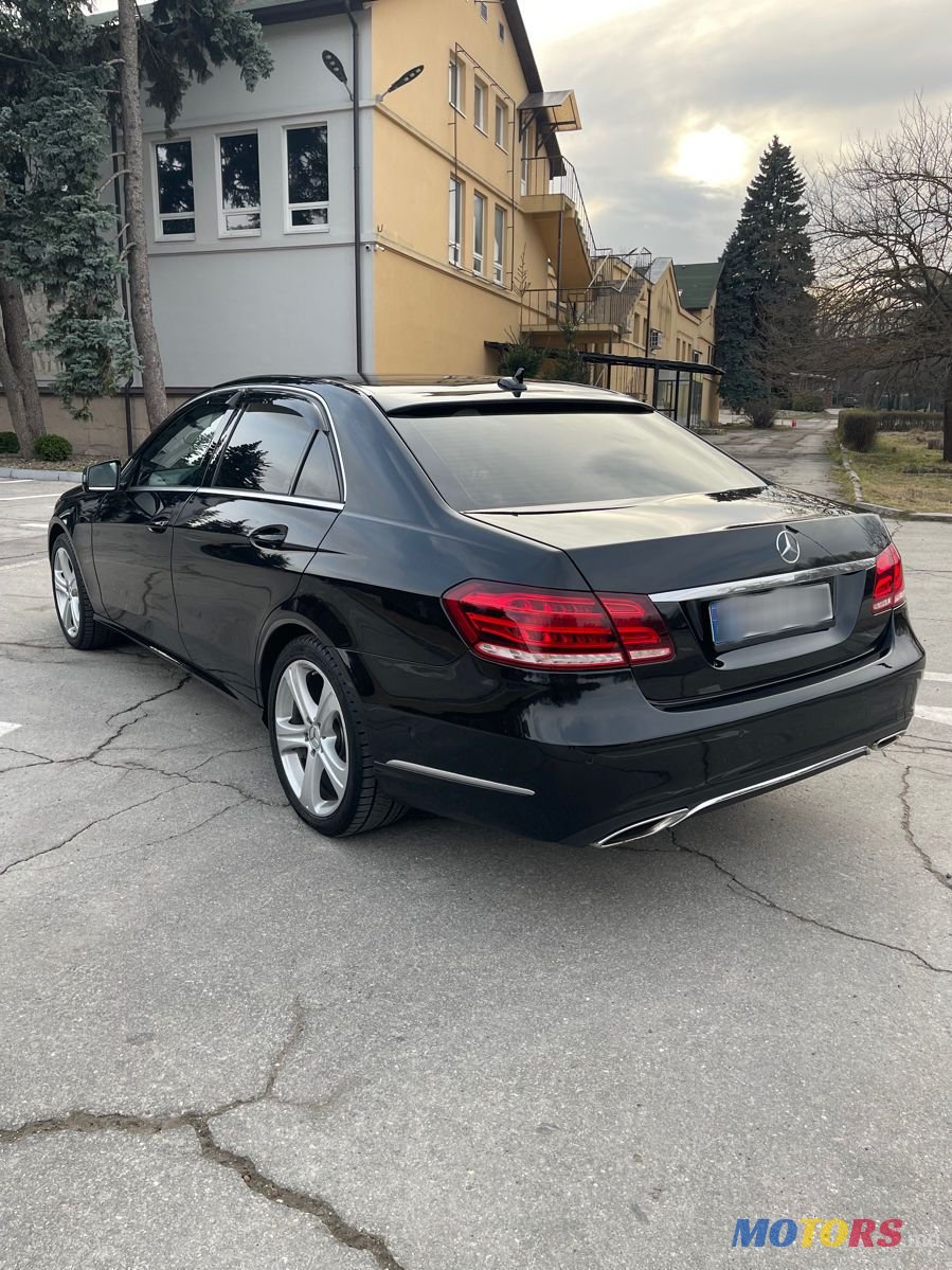 2015' Mercedes-Benz E-Class photo #3