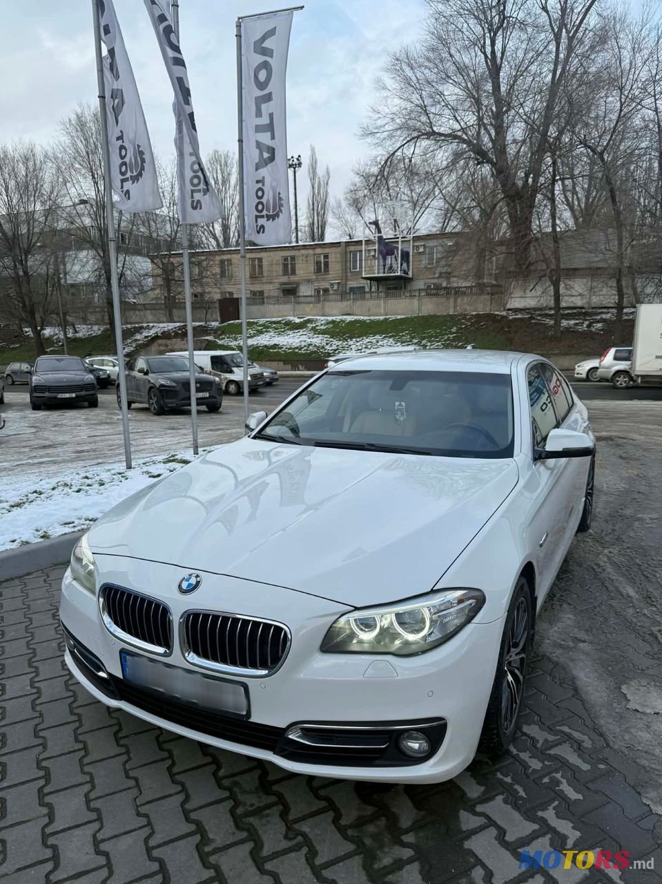 2014' BMW 5 Series photo #2