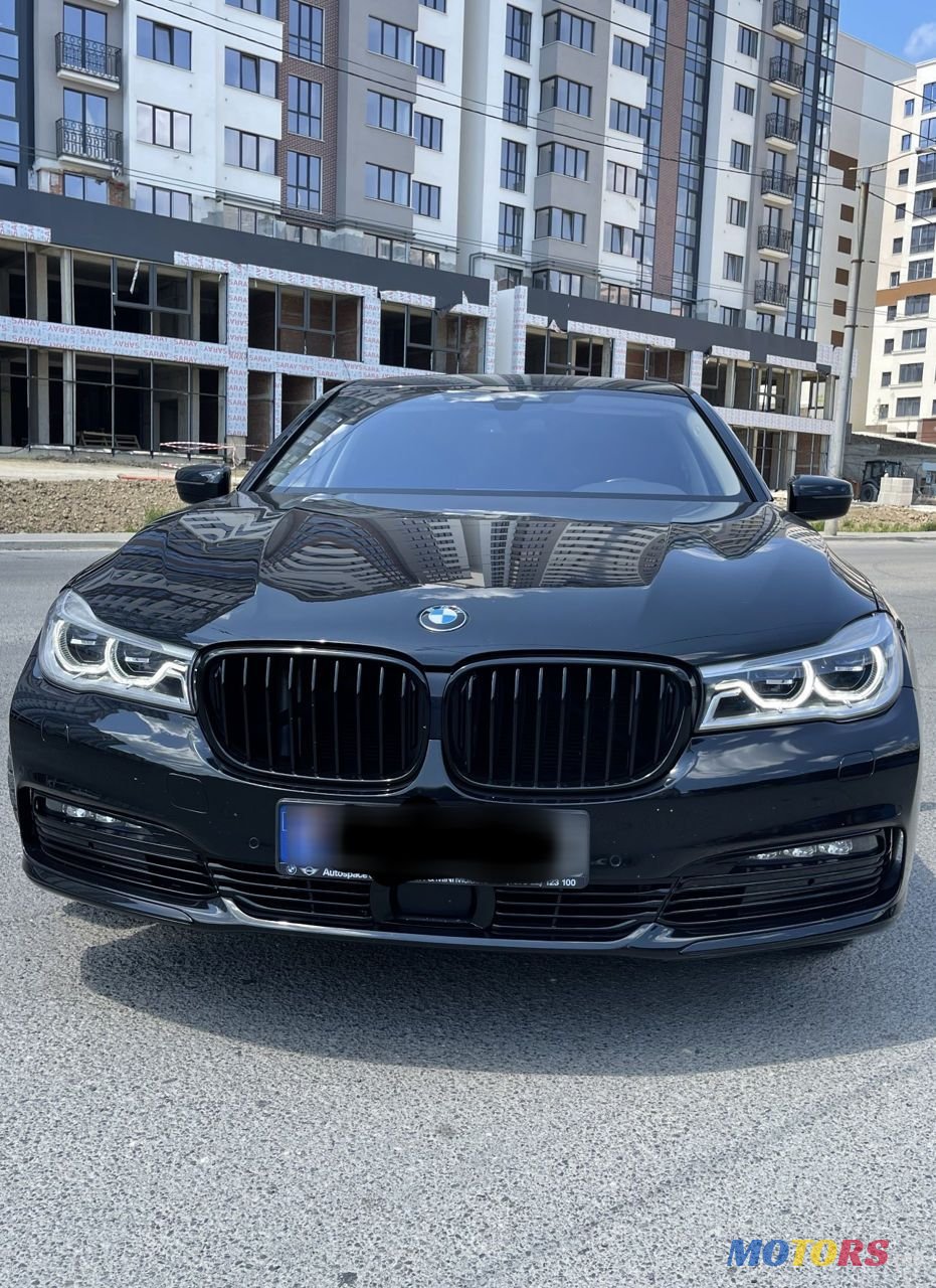 2018' BMW 7 Series photo #4
