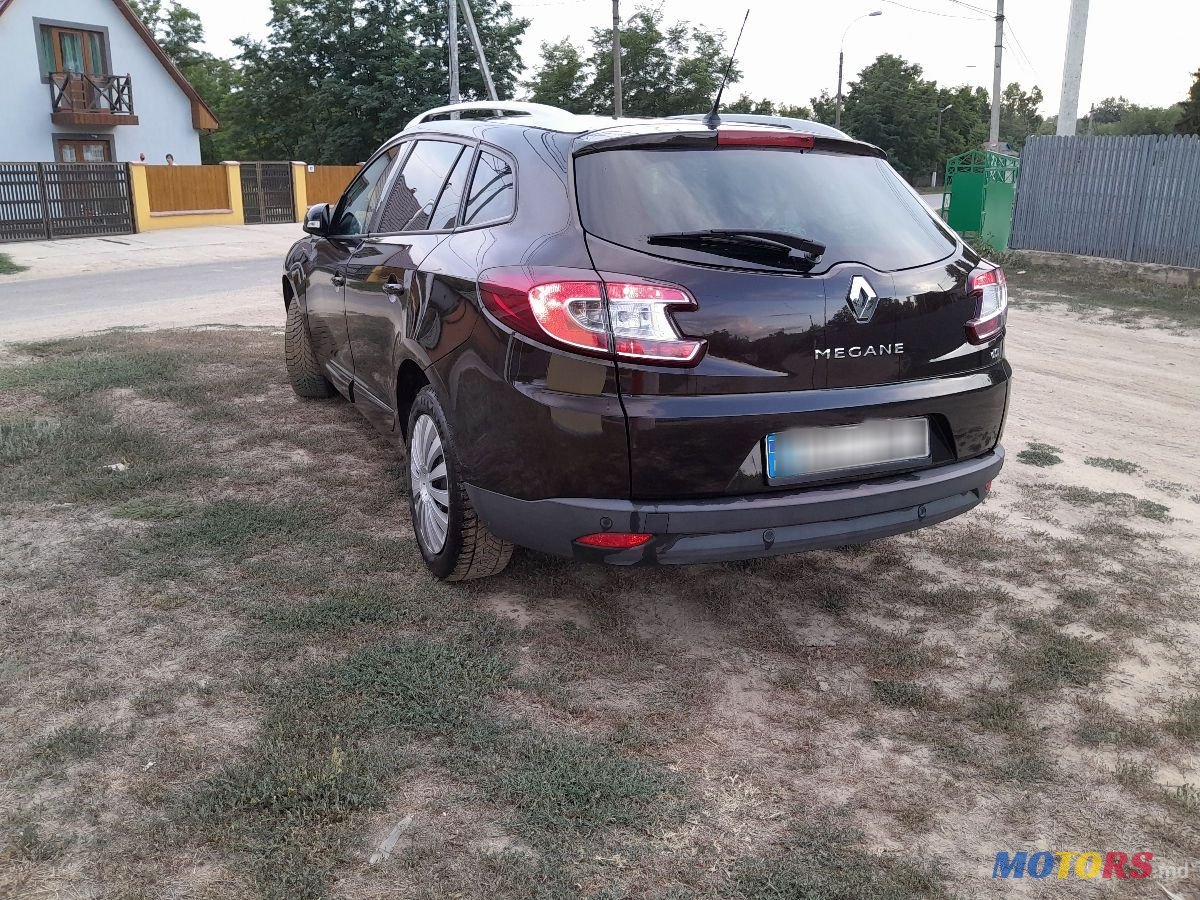 2015' Renault Megane photo #3