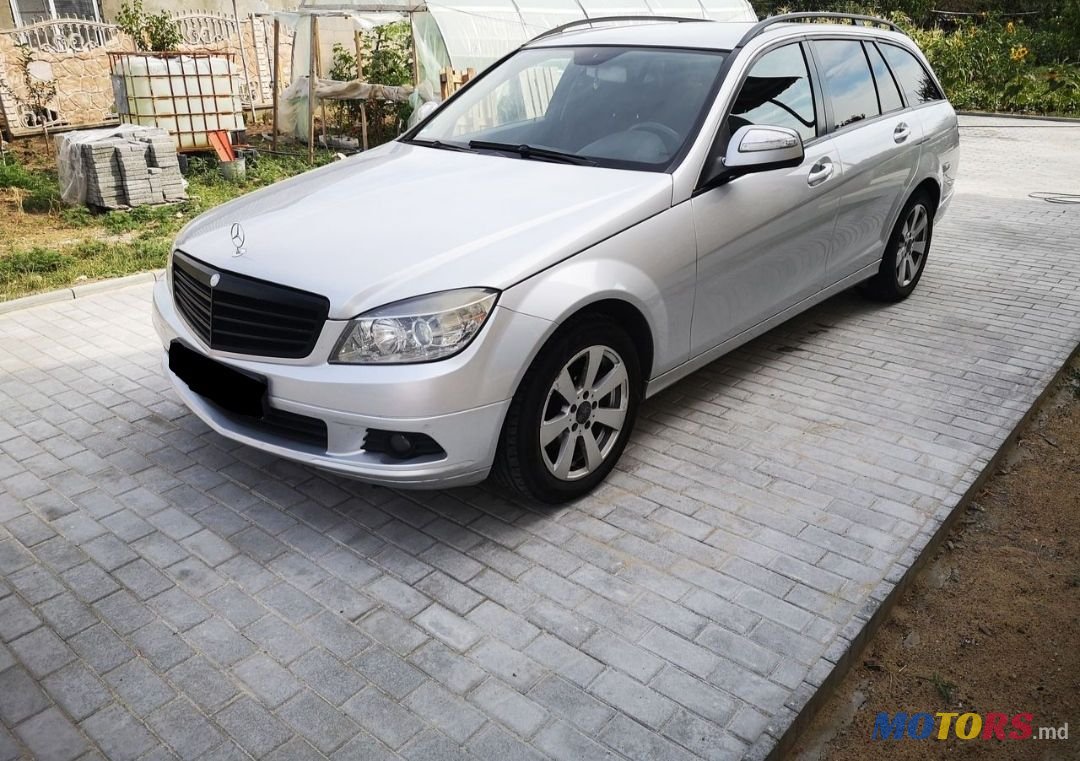 2009' Mercedes-Benz C-Class photo #1