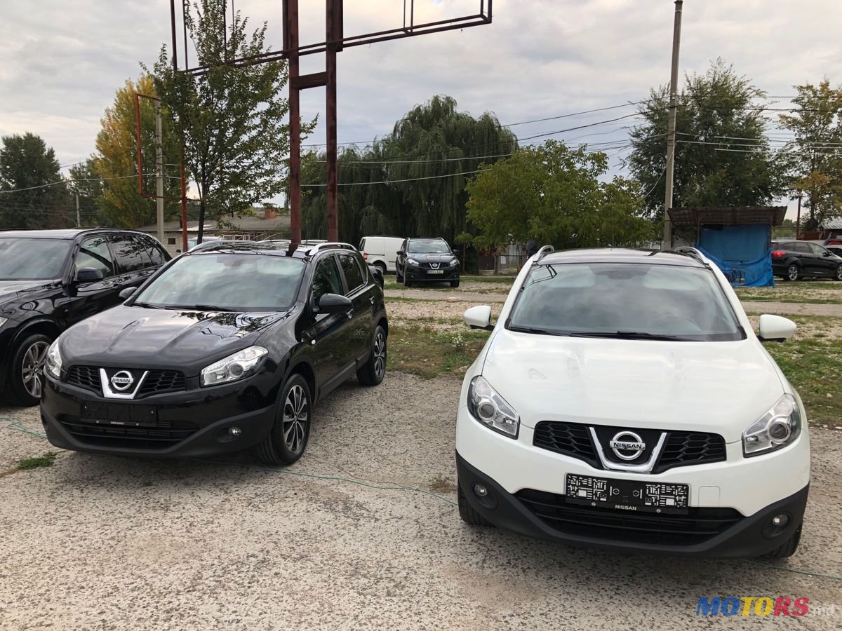 2013' Nissan Qashqai photo #1