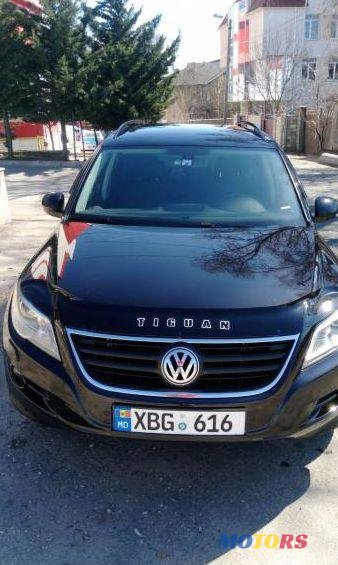 2009' Volkswagen Tiguan photo #1