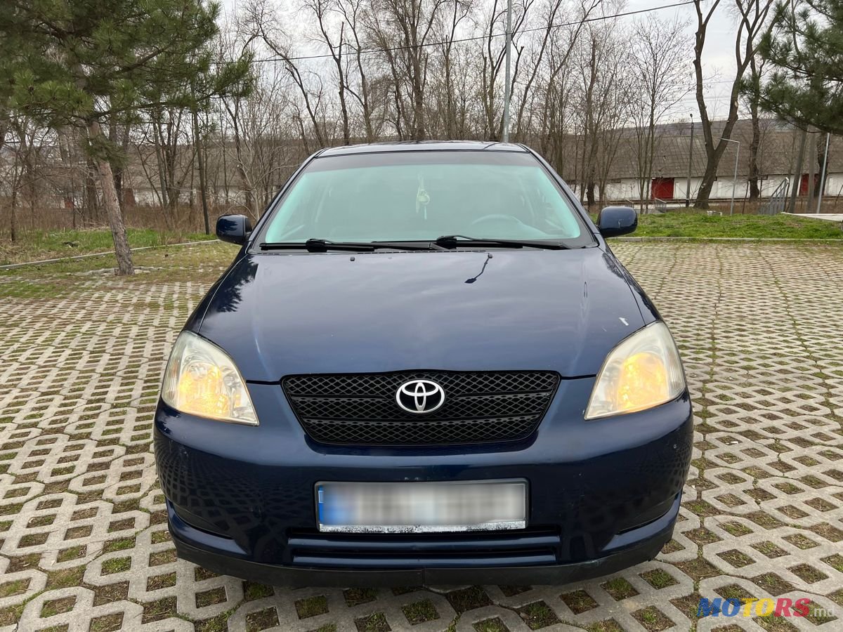 2003' Toyota Corolla photo #2