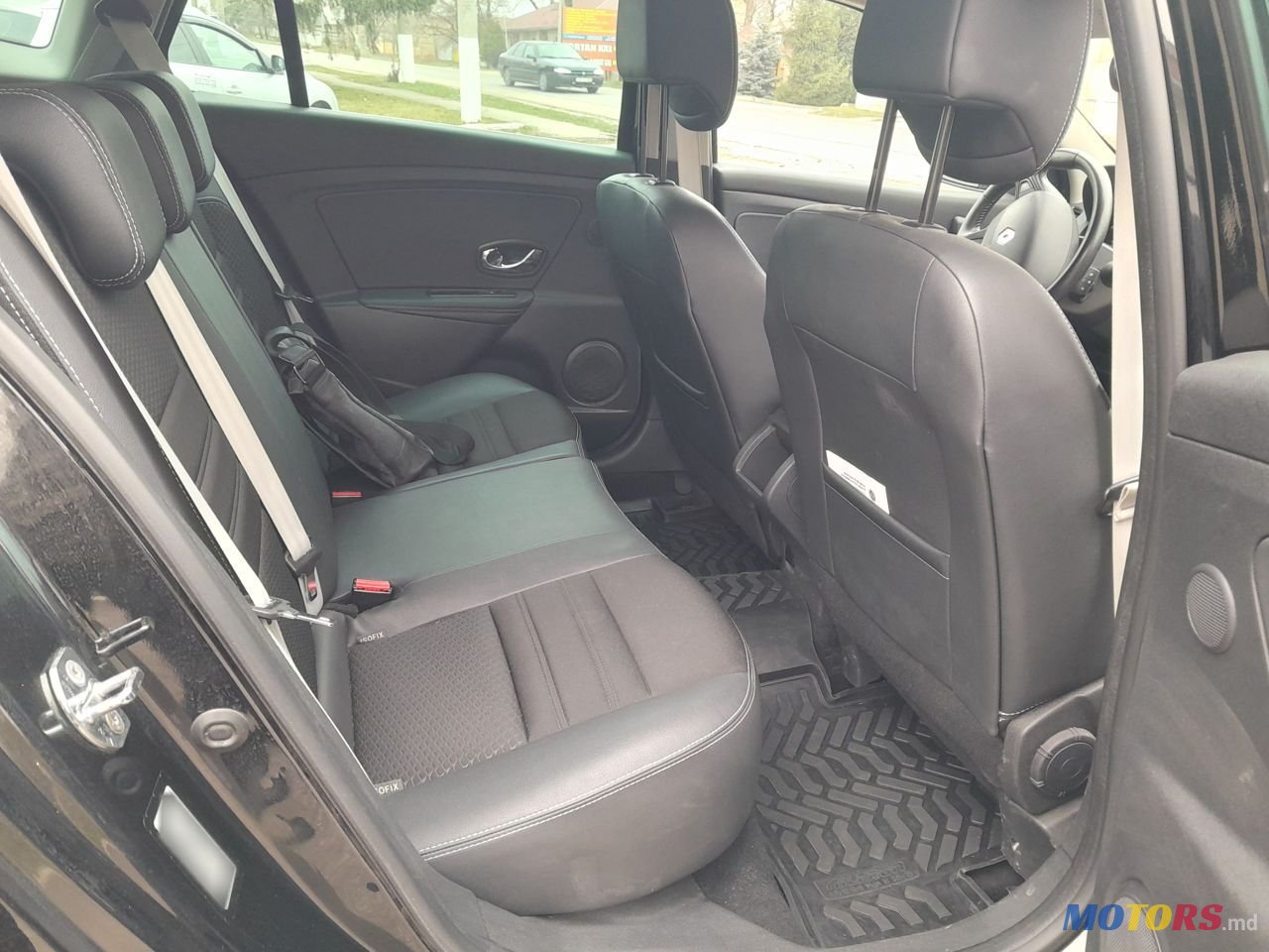 2014' Renault Megane photo #6