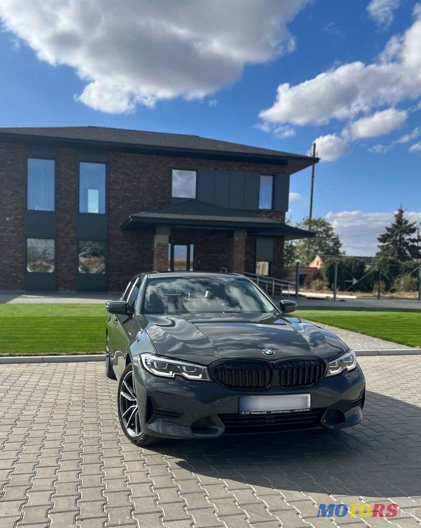 2020' BMW 3 Series photo #5