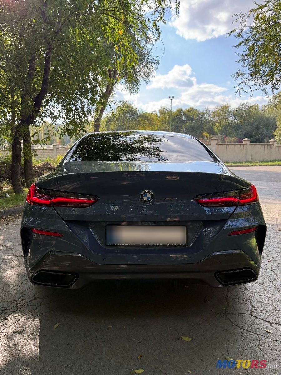 2021' BMW 8 Series photo #4