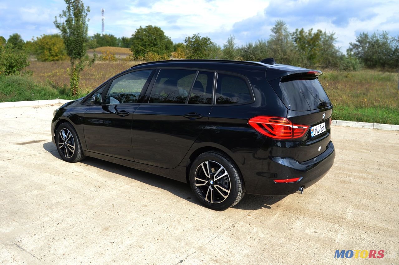 2016' BMW 2 Series photo #4