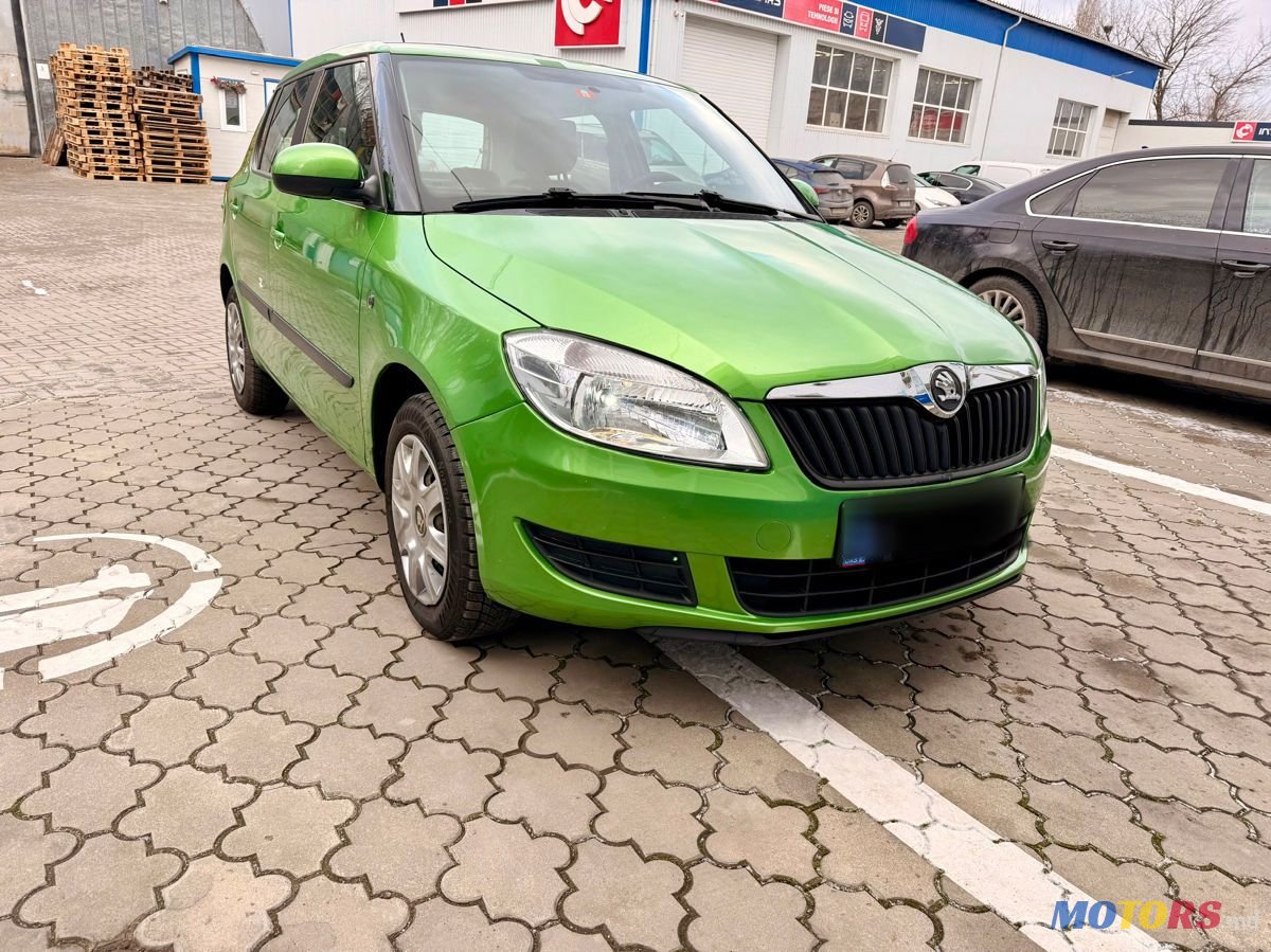 2013' Skoda Fabia photo #1