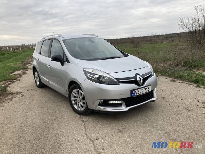 2014' Renault Grand Scenic photo #5