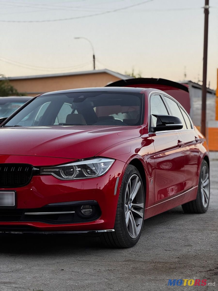 2017' BMW 3 Series photo #2