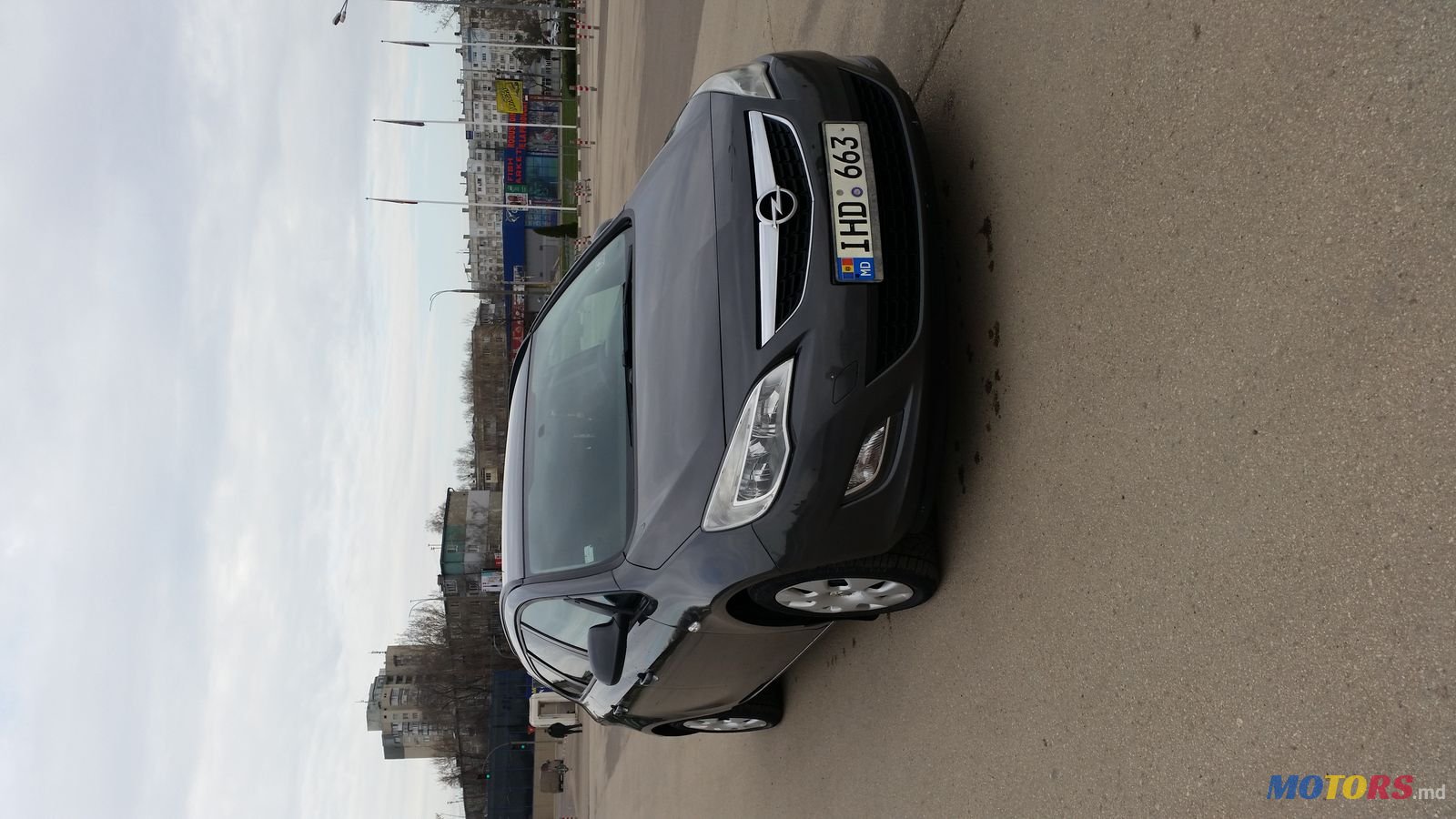 2012' Opel Astra J photo #2