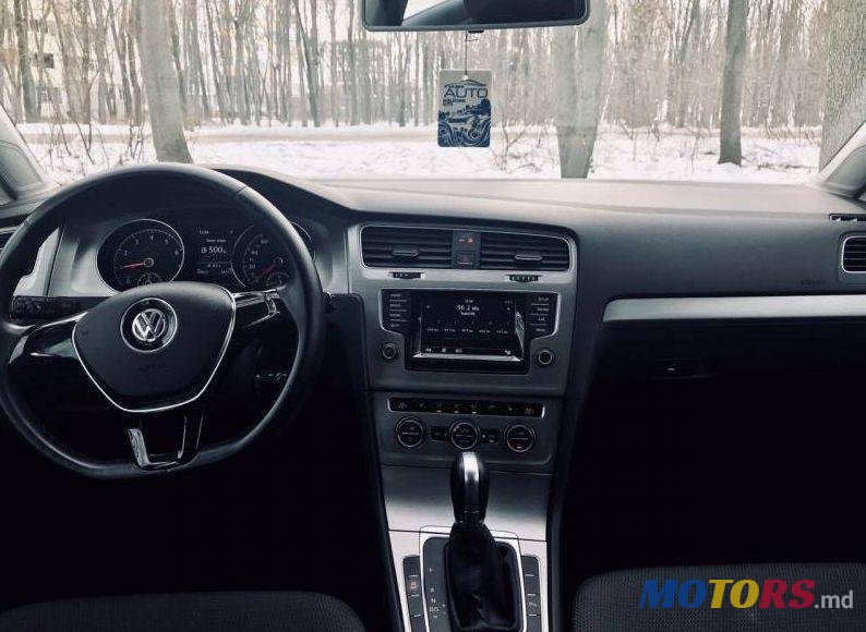 2015' Volkswagen Golf photo #1