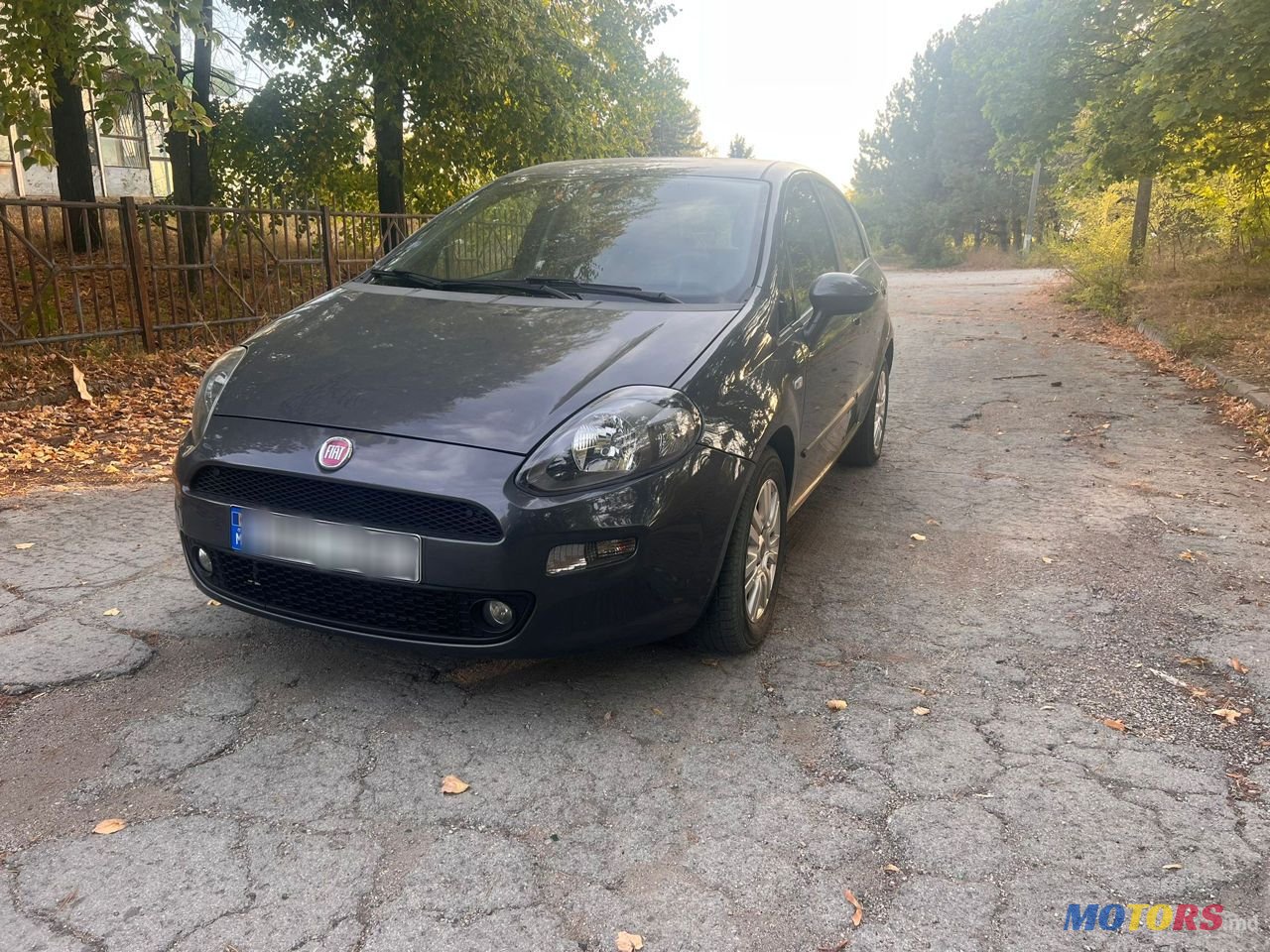 2014' Fiat Punto photo #1