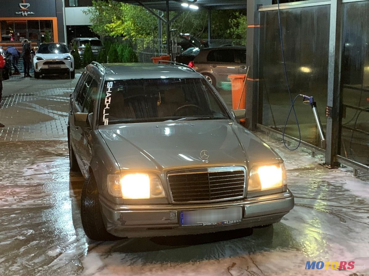 1994' Mercedes-Benz W124 photo #1
