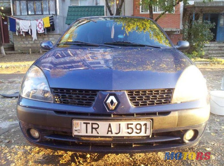 2003' Renault Clio photo #1