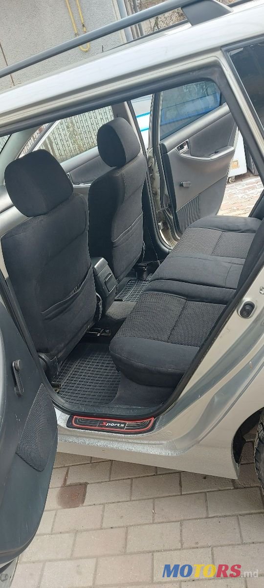 2006' Toyota Corolla photo #4