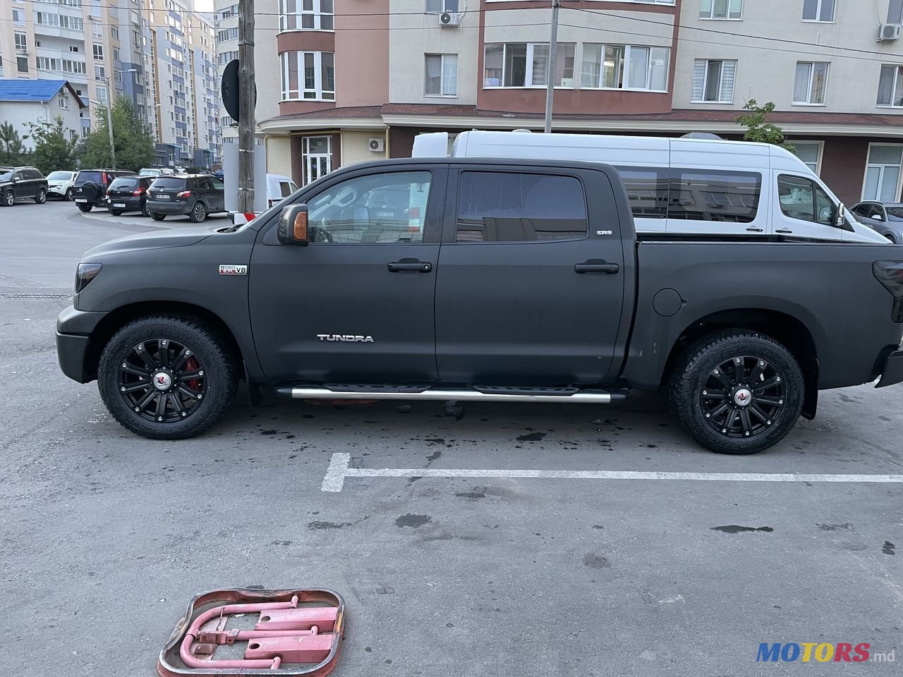 2008' Toyota Tundra photo #6