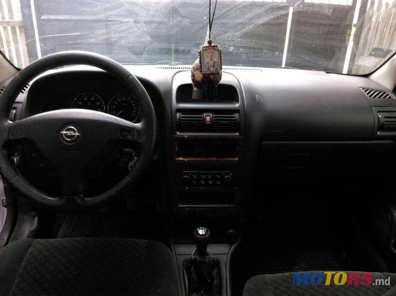 2003' Opel Astra photo #1