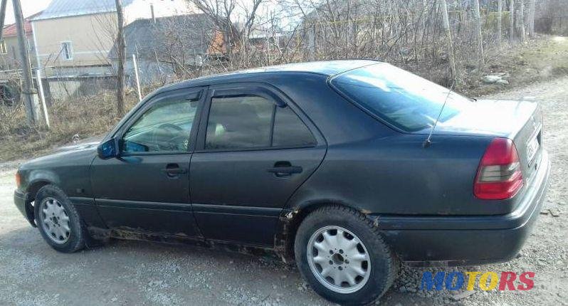 1995' Mercedes-Benz C photo #1