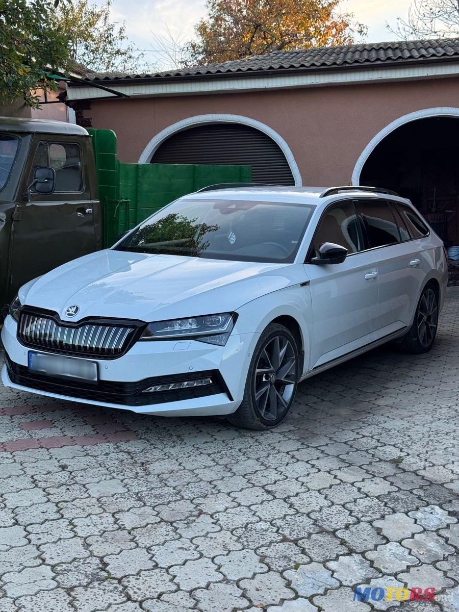 2021' Skoda Superb photo #6