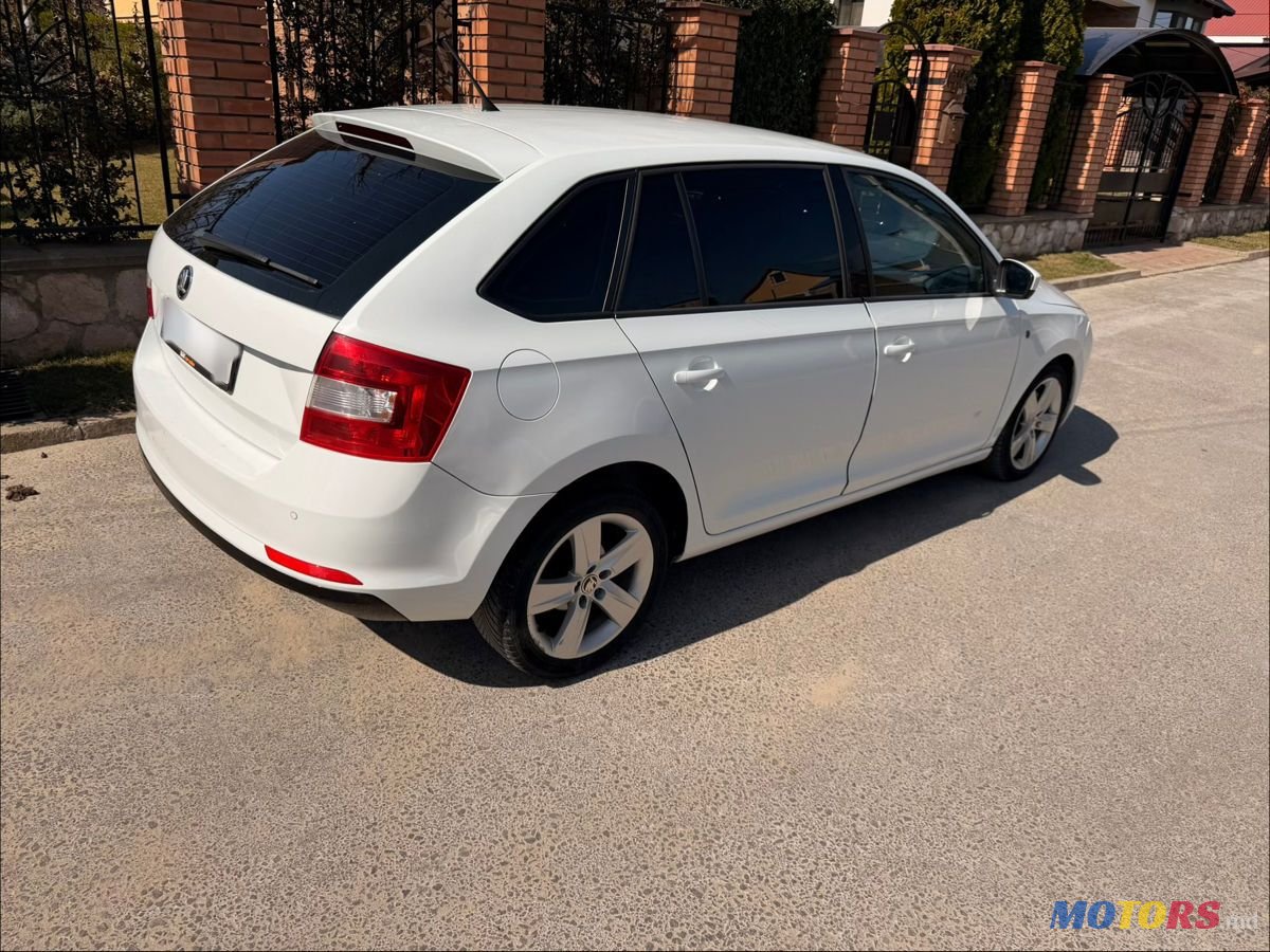 2016' Skoda Rapid photo #2