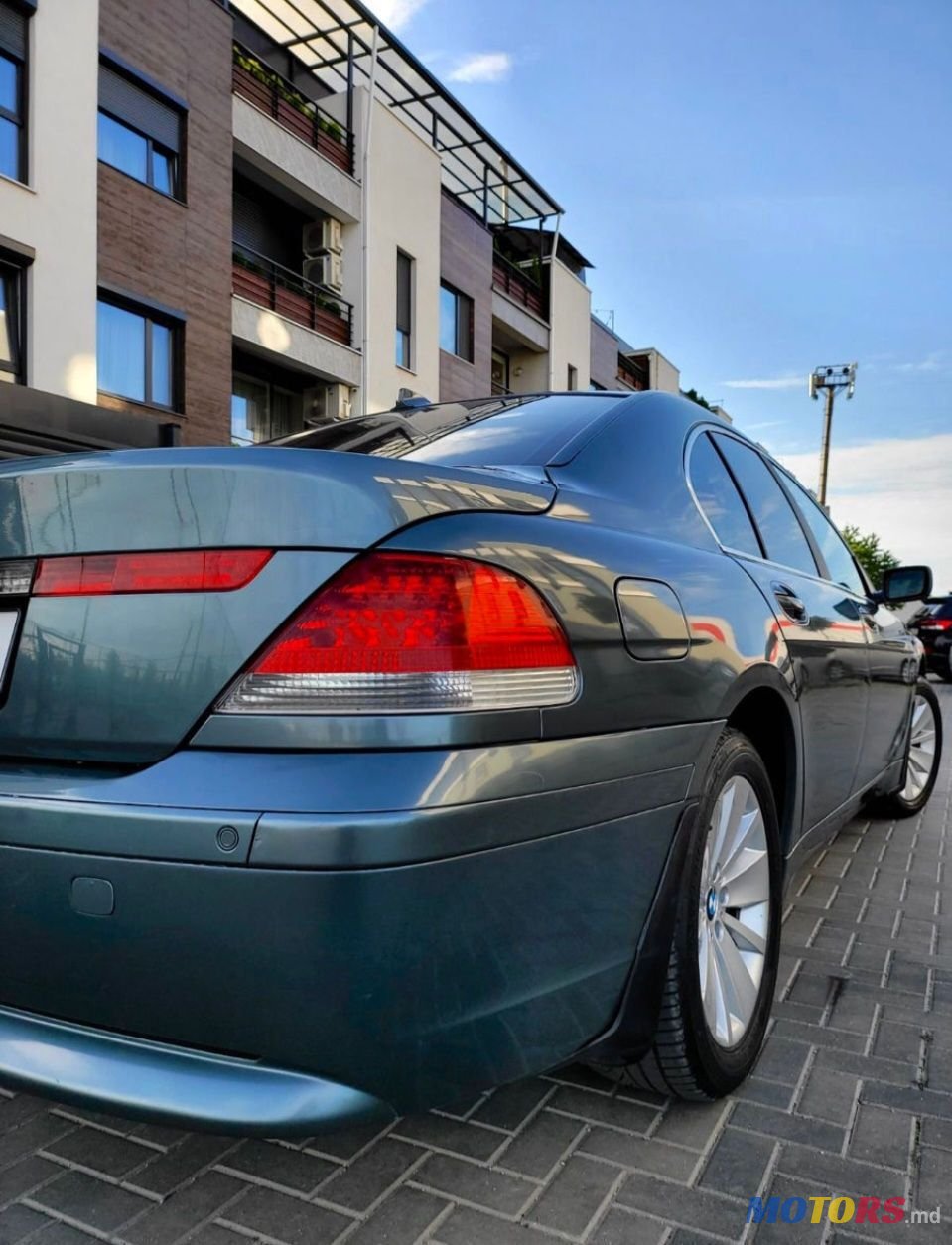 2003' BMW 7 Series photo #6