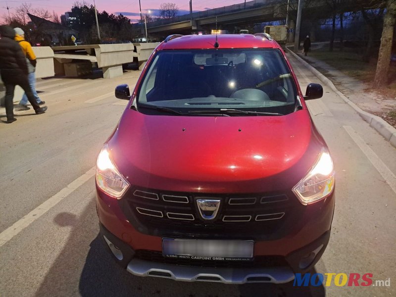 2020' Dacia Lodgy photo #4