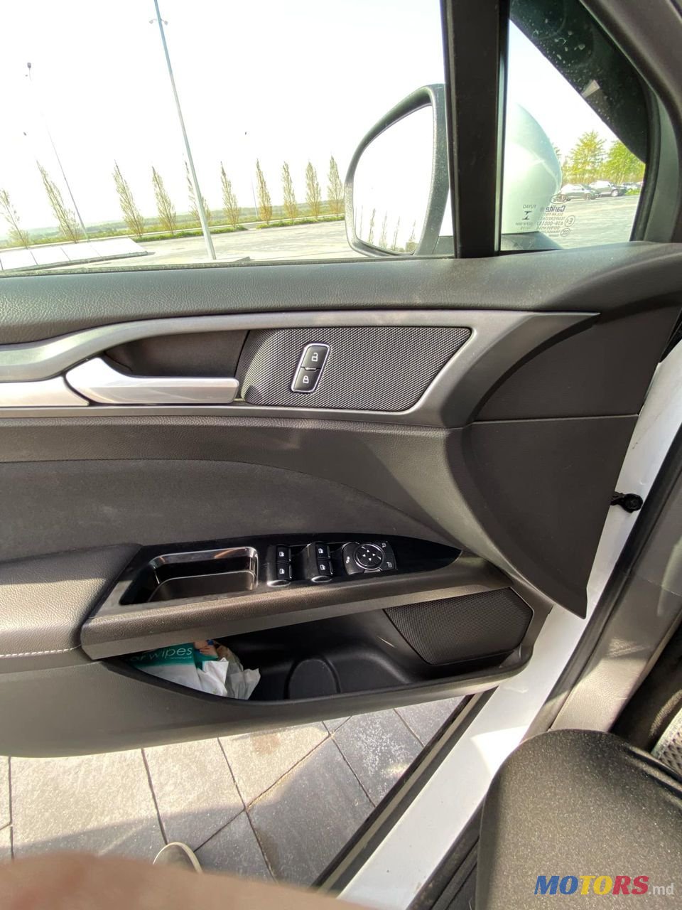 2015' Ford Mondeo photo #6