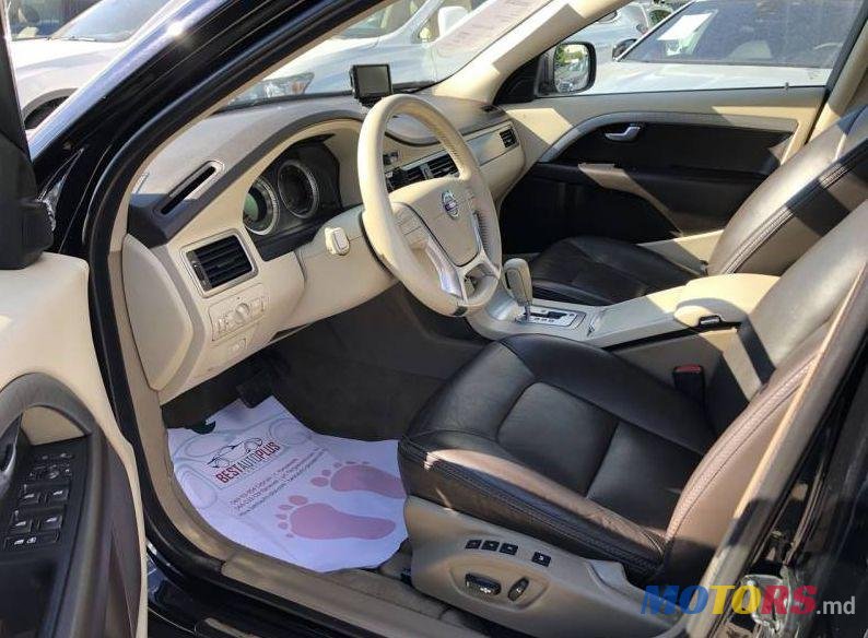 2010' Volvo XC70 photo #1