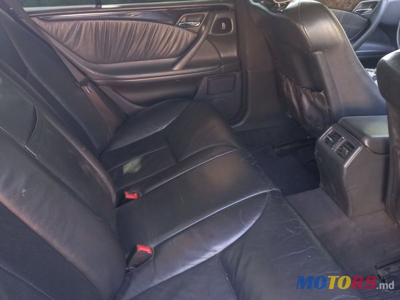 2000' Mercedes-Benz E-Class photo #3