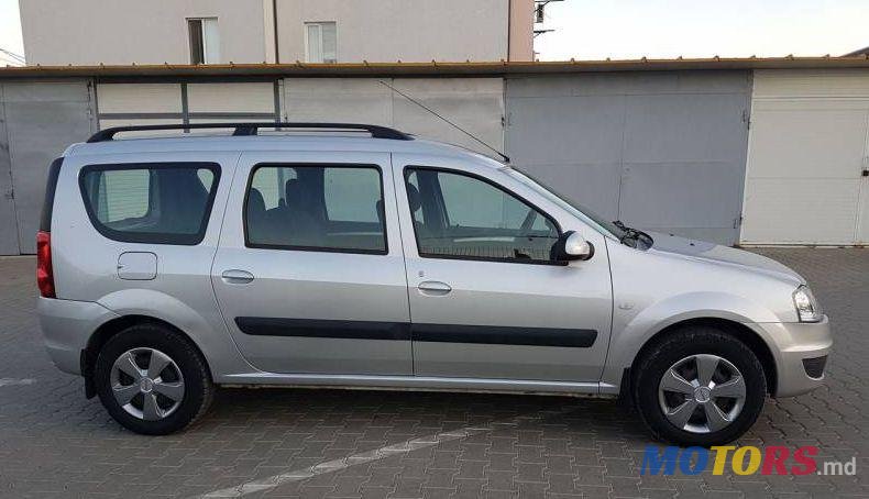 2010' Dacia Logan Mcv photo #3