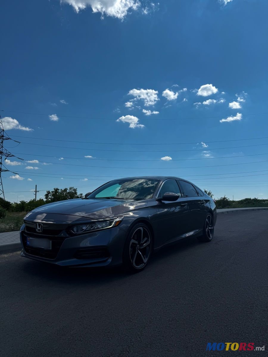 2018' Honda Accord photo #3