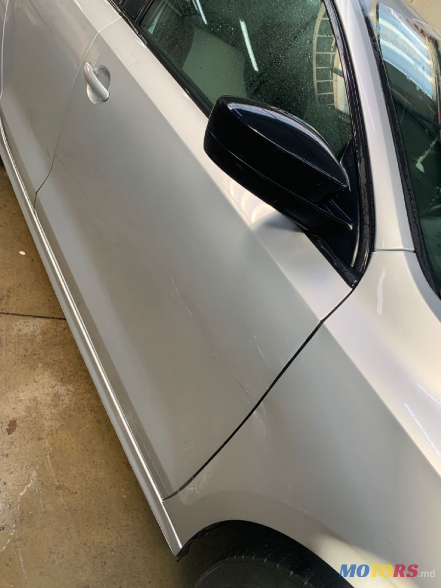 2016' Volkswagen Jetta photo #3