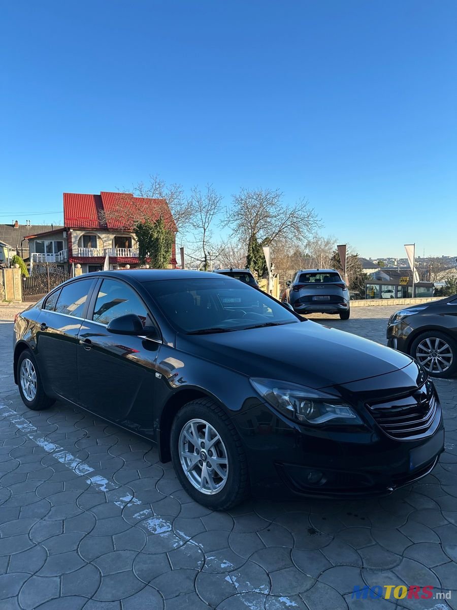 2014' Opel Insignia photo #2