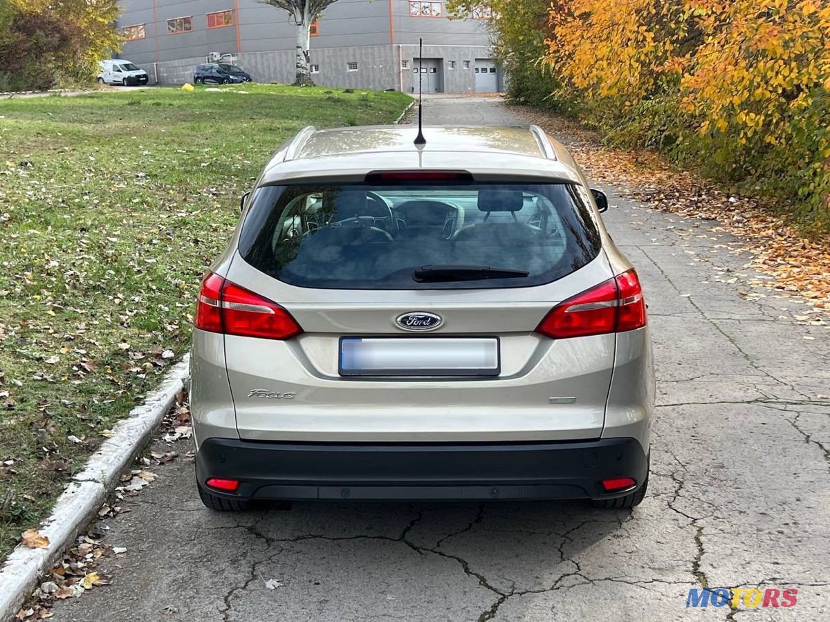 2014' Ford Focus photo #3